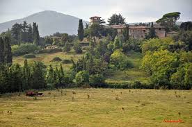 Castello-del-Belagaio-esplorare-Tosocana-giornate-di-primavera-FAI